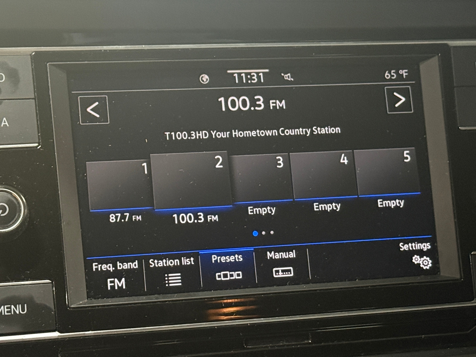 Thumbnail: 2023 Volkswagen Jetta - 4