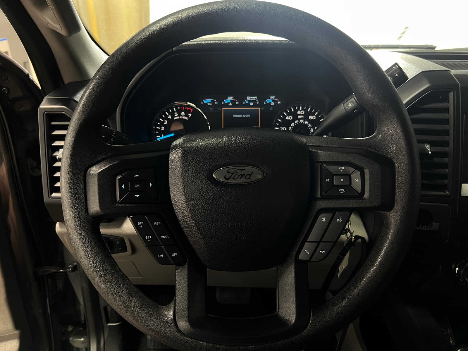 Thumbnail: 2020 Ford Econoline - 5