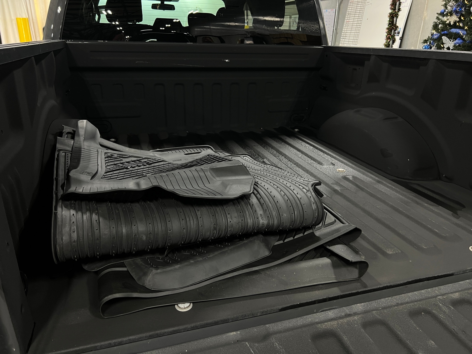 Thumbnail: 2020 Ford Econoline - 7