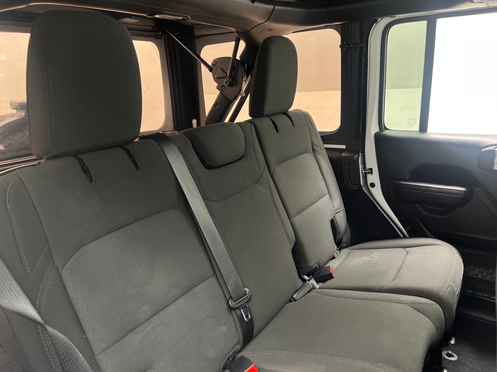 Thumbnail: 2021 Jeep Wrangler - 6