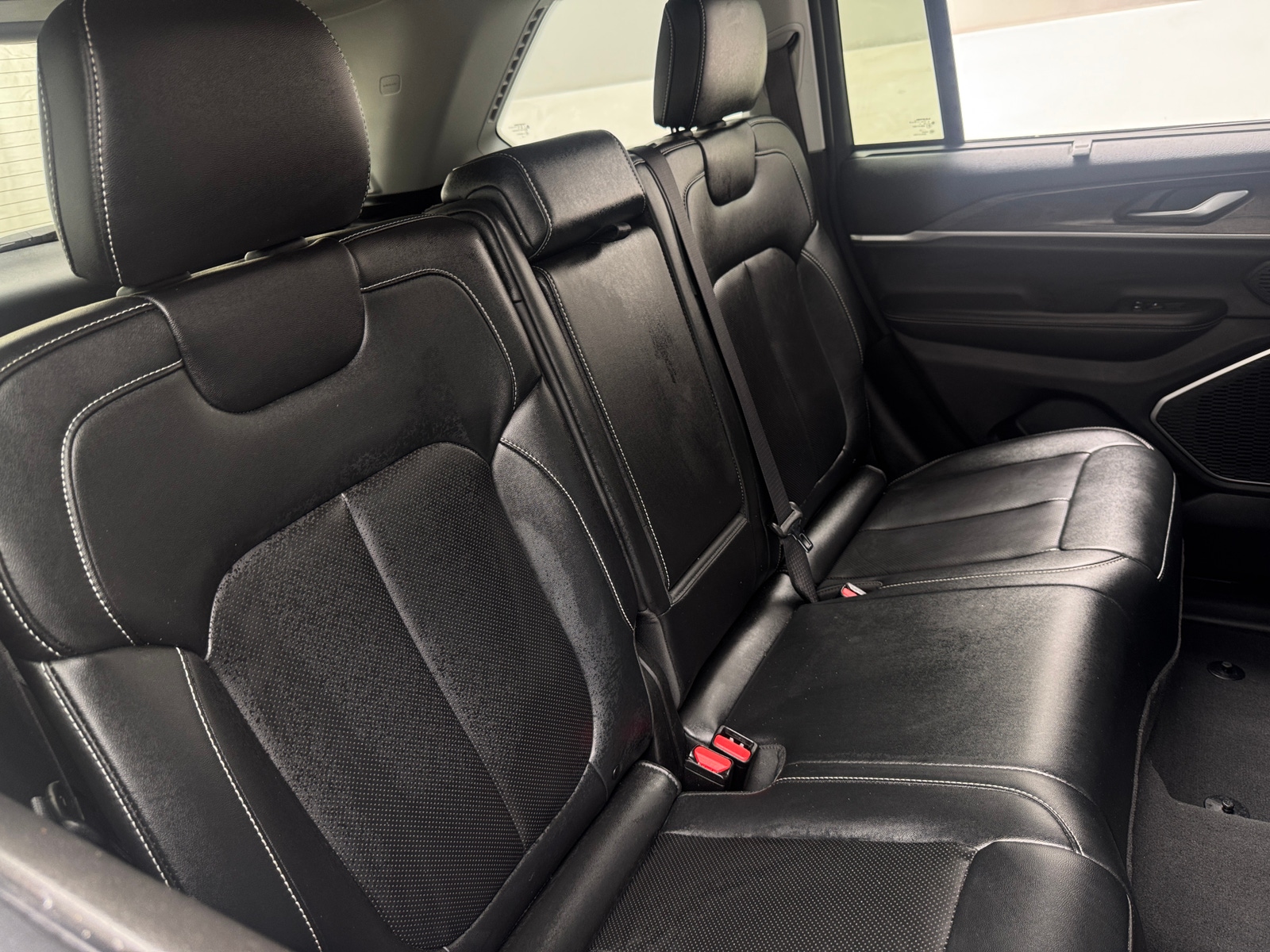 Thumbnail: 2023 Jeep Grand Cherokee - 5