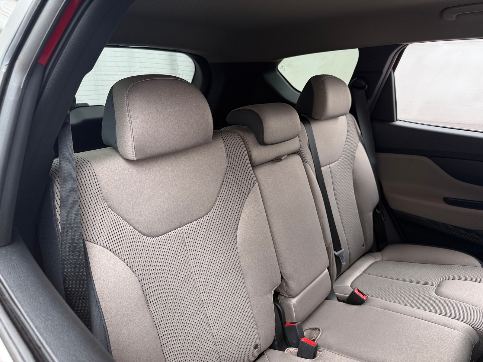 Thumbnail: 2020 Hyundai Santa Fe - 6