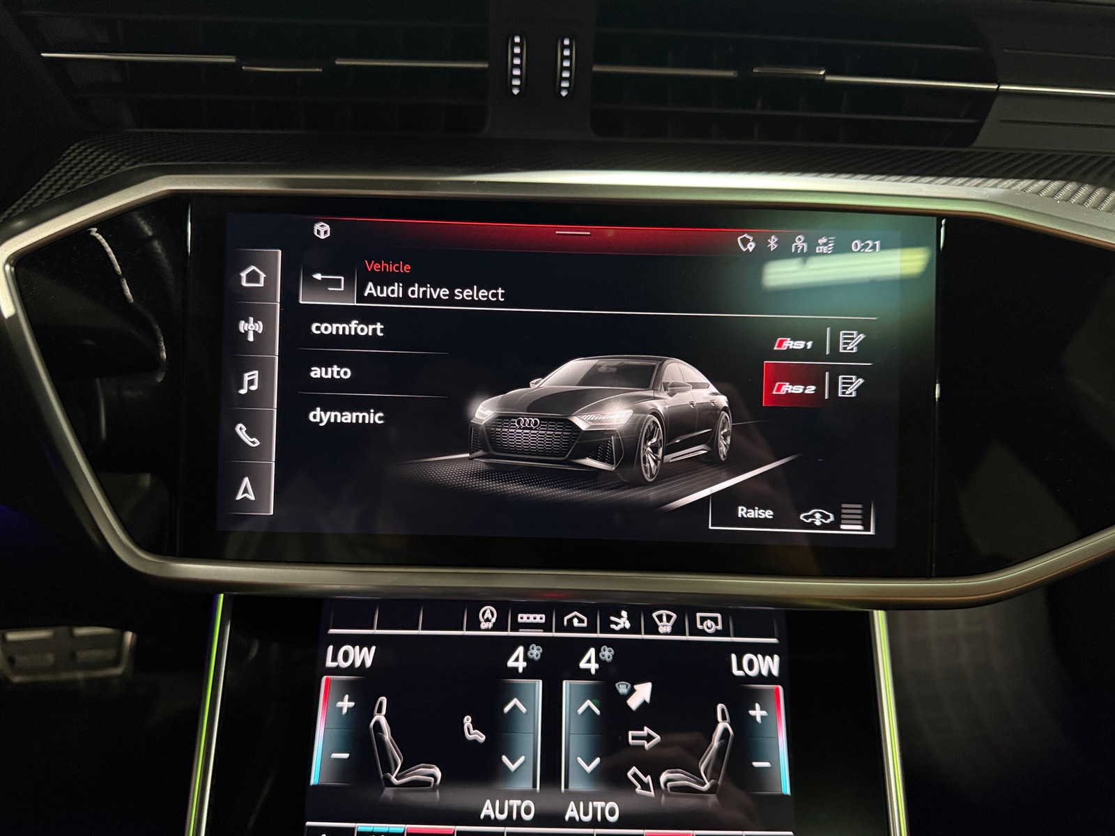 Thumbnail: 2021 Audi RS 7 - 3