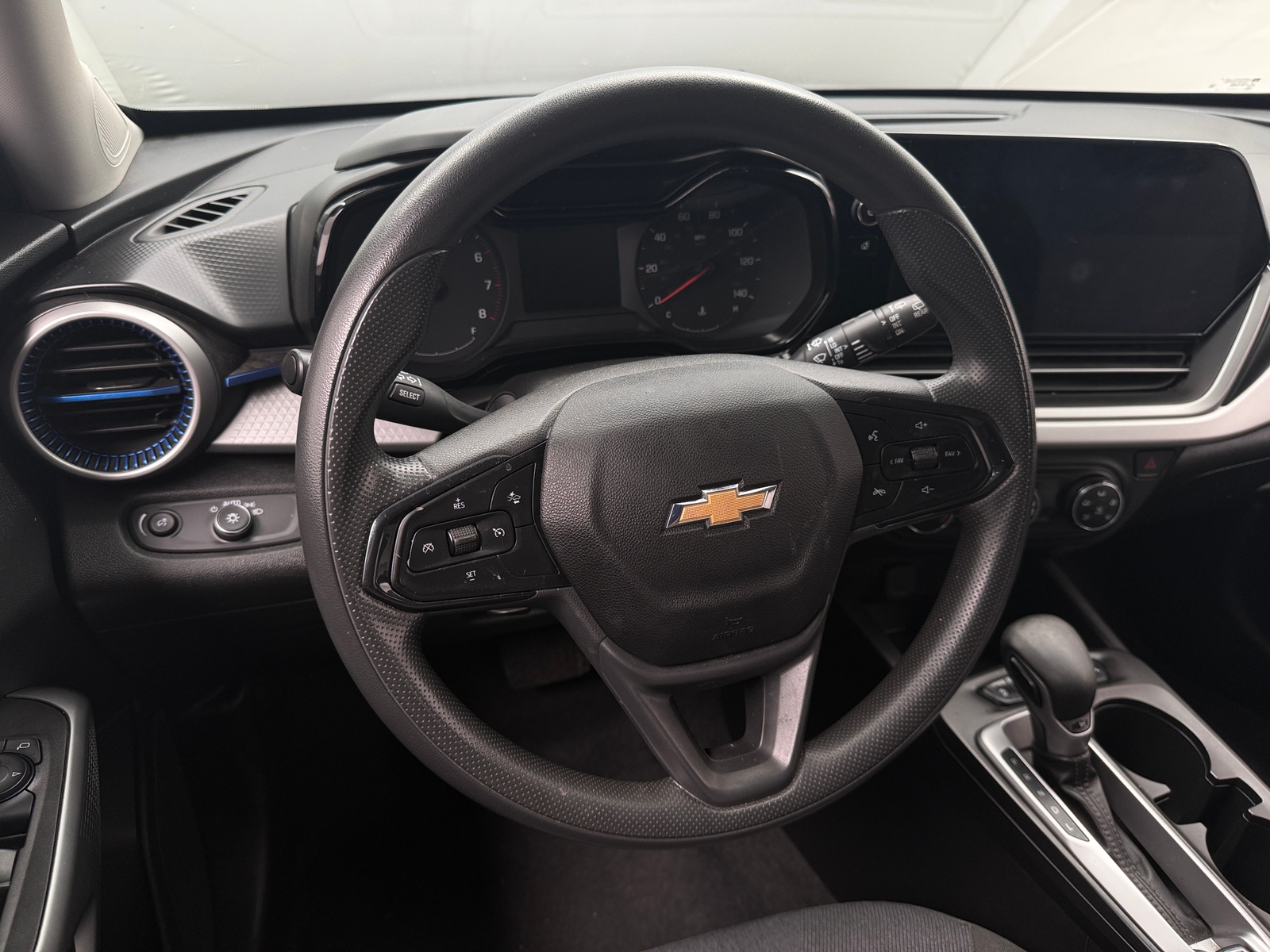 Thumbnail: 2024 Chevrolet Trax - 5