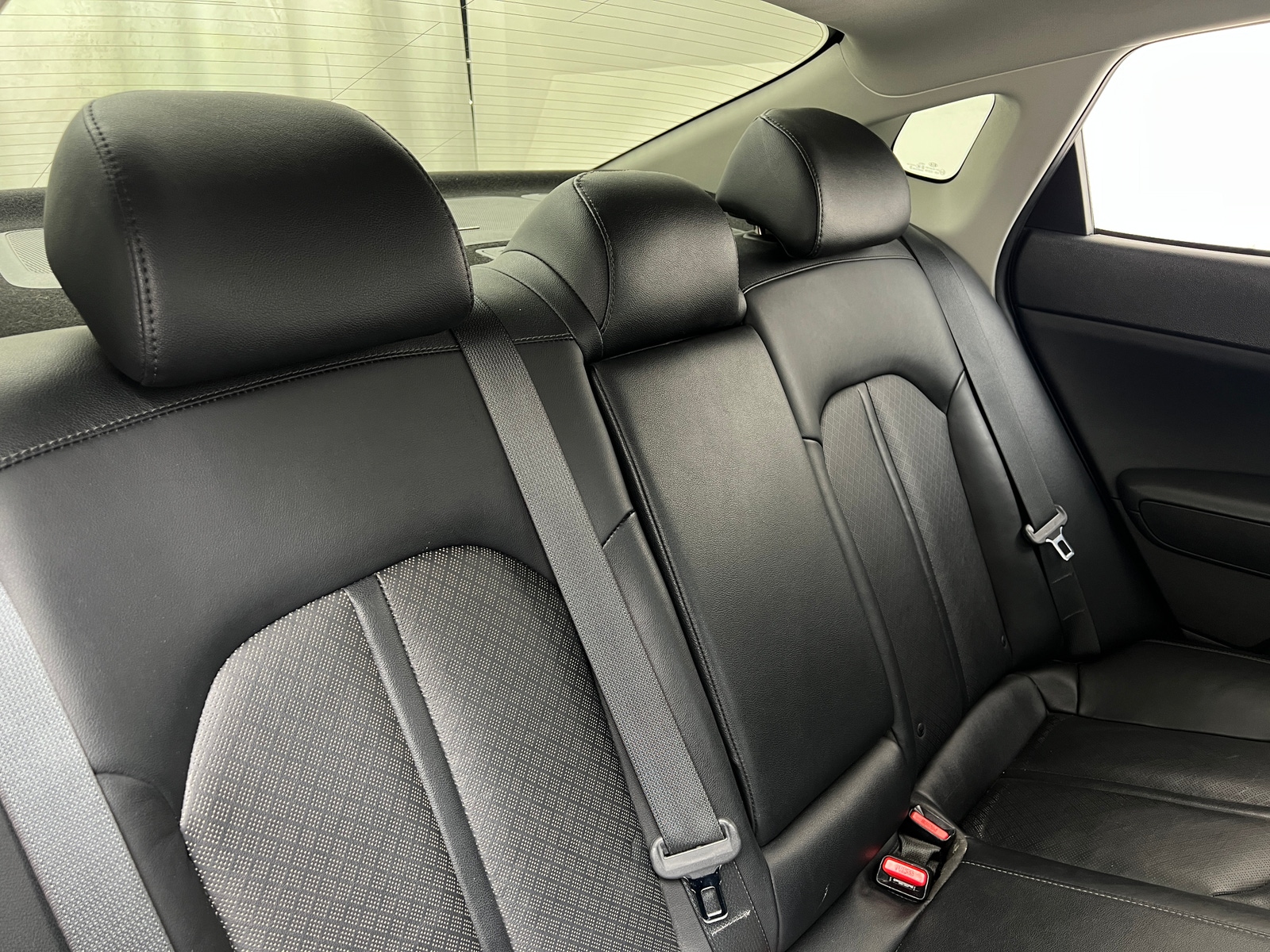 Thumbnail: 2020 Kia Optima - 5