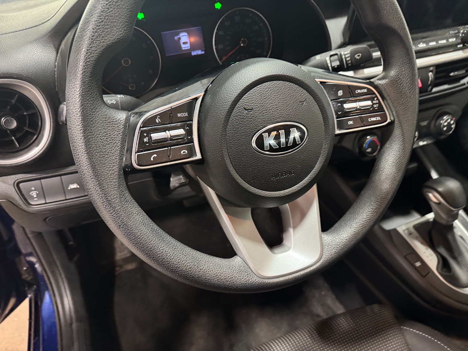 Thumbnail: 2020 Kia Forte - 5