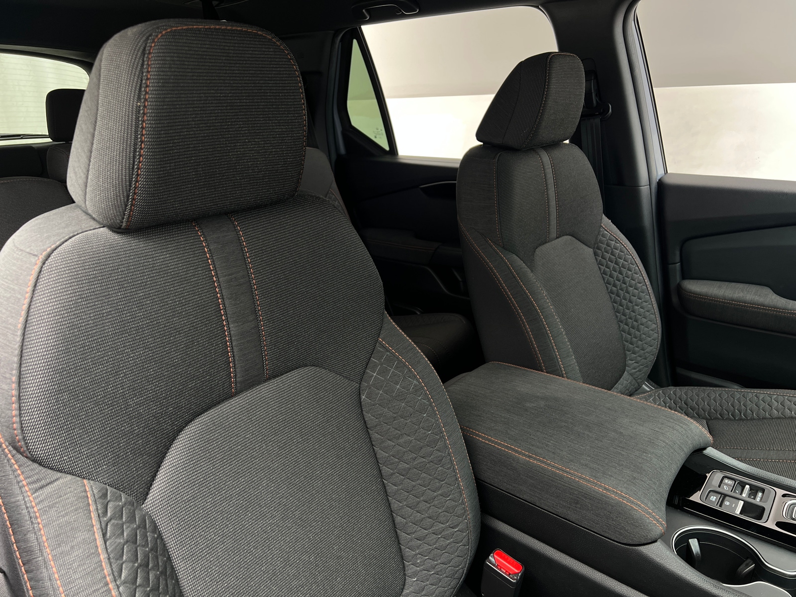 Thumbnail: 2025 Honda Pilot - 2