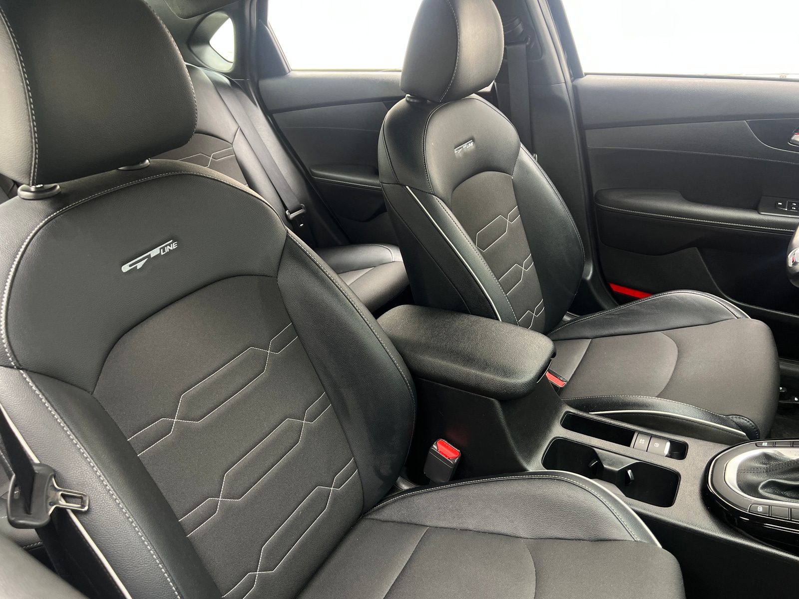 Thumbnail: 2023 Kia Forte - 2