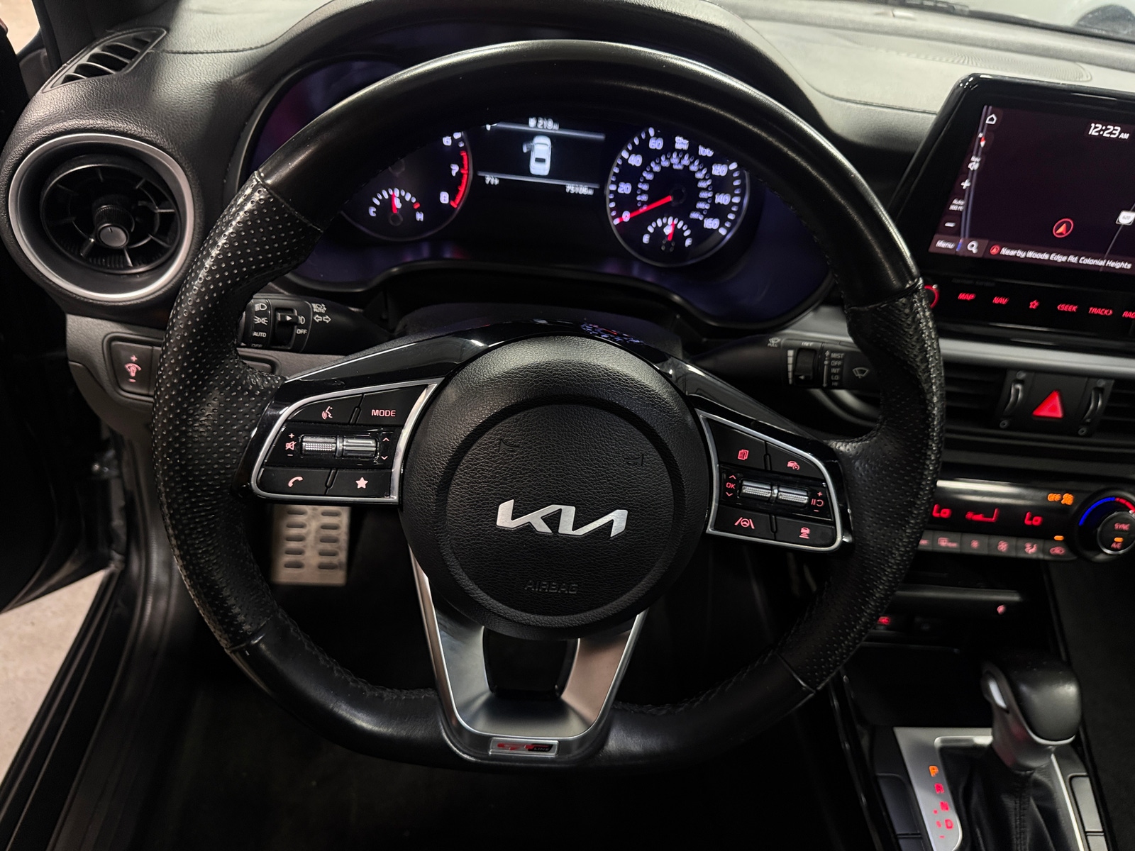 Thumbnail: 2023 Kia Forte - 5