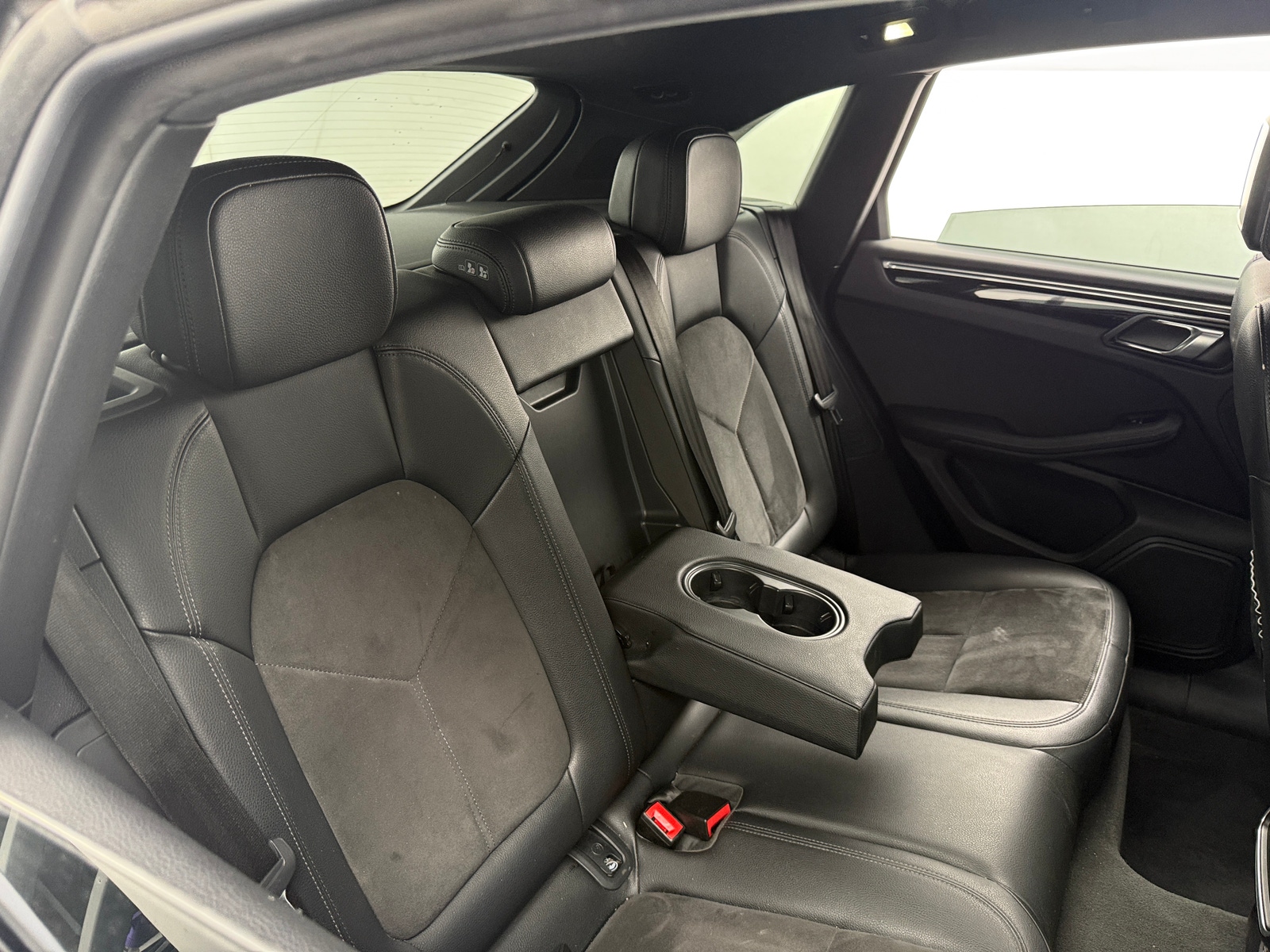 Thumbnail: 2019 Porsche Macan - 5