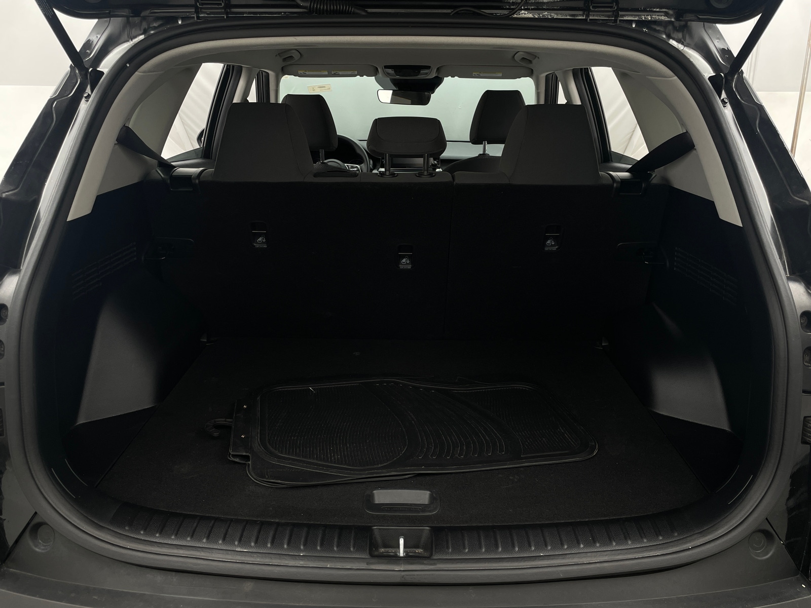 Thumbnail: 2023 Kia Seltos - 7