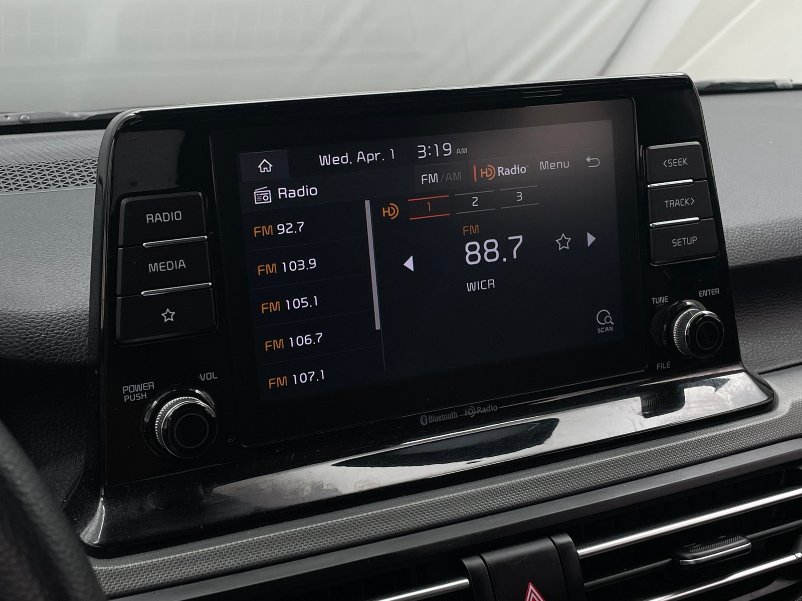 Thumbnail: 2023 Kia Seltos - 4