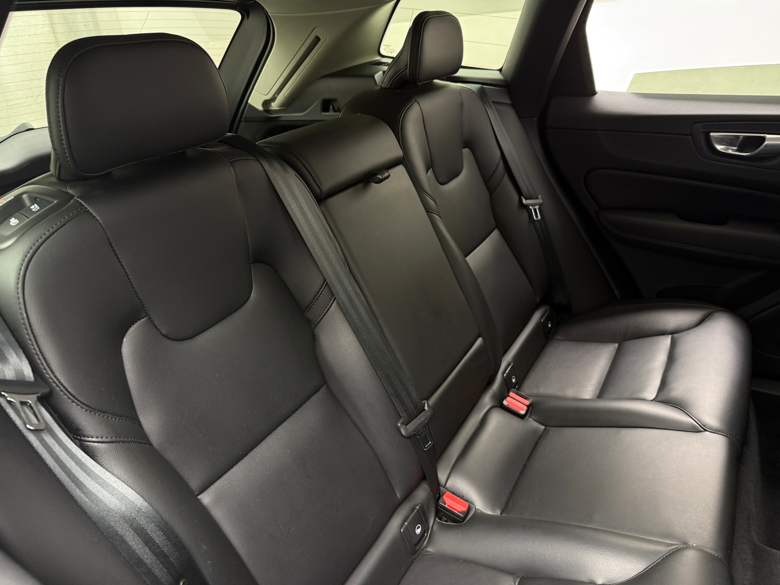 Thumbnail: 2024 Volvo XC60 - 5