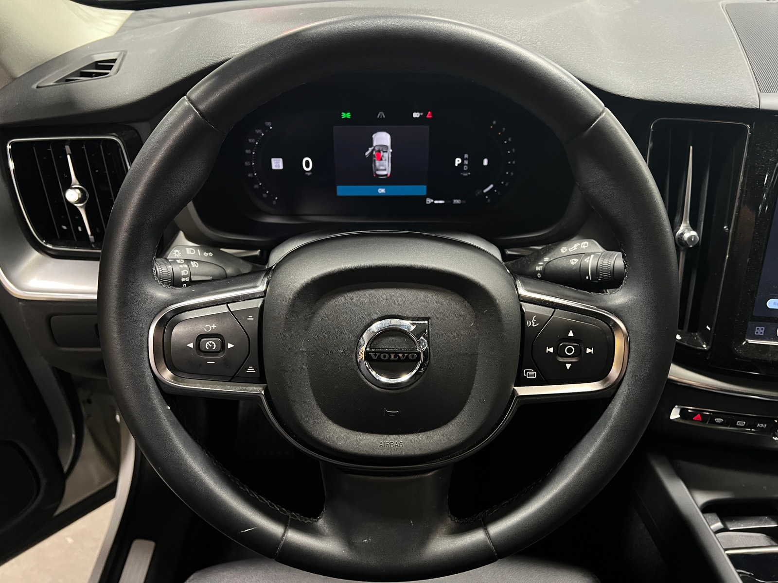 Thumbnail: 2024 Volvo XC60 - 4