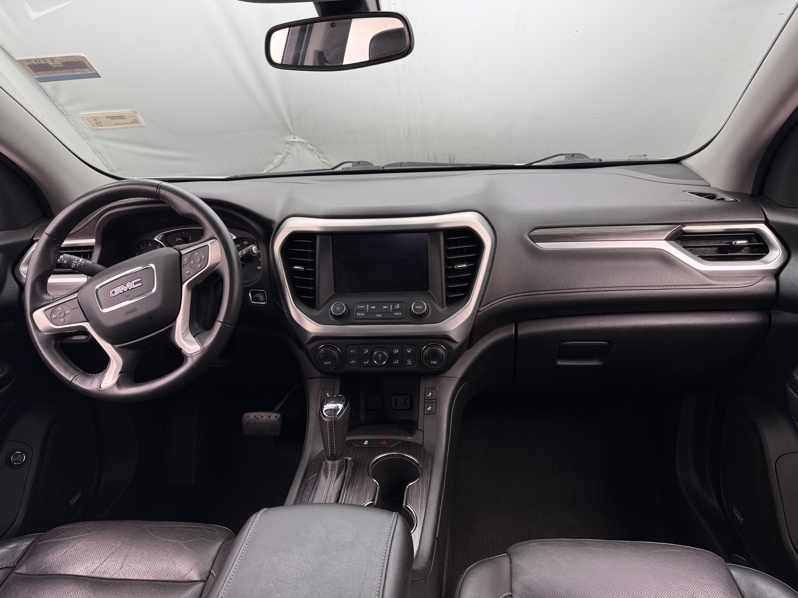 Thumbnail: 2018 GMC Acadia - 2