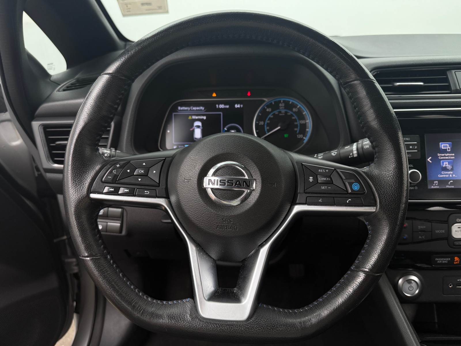 Thumbnail: 2018 Nissan Leaf - 5