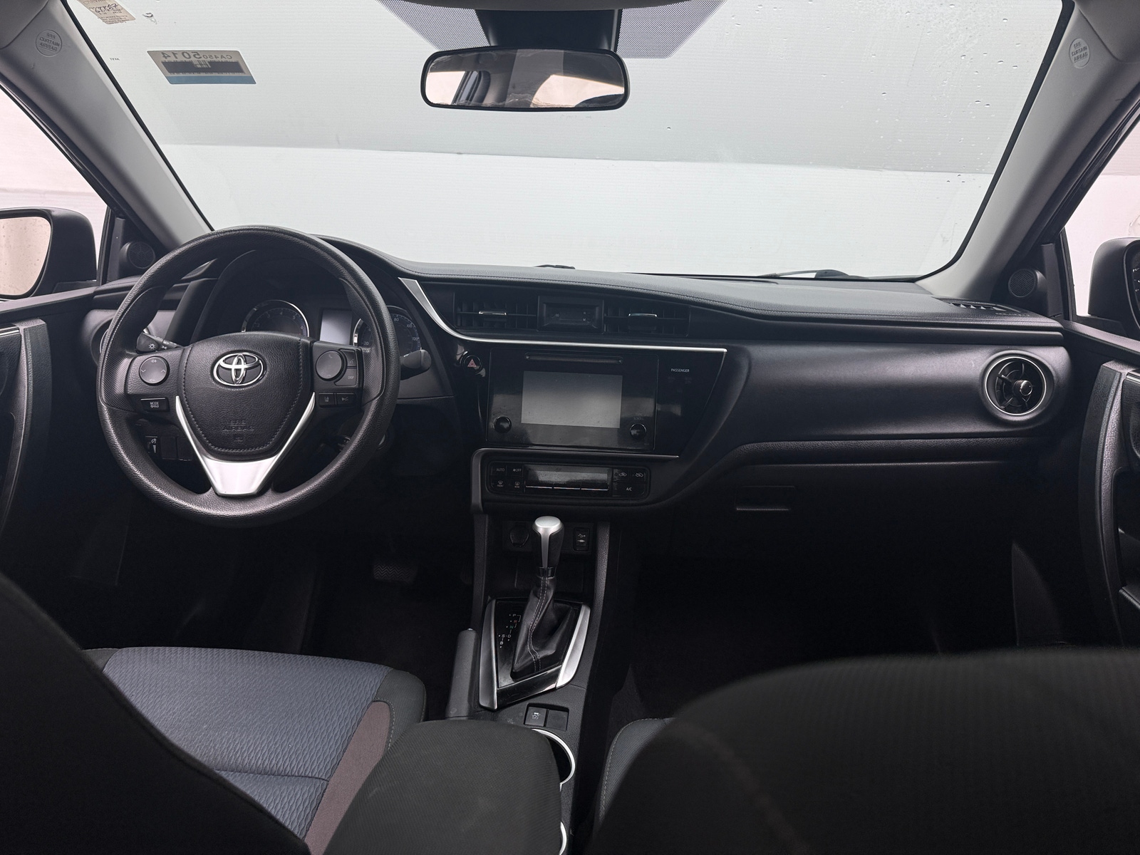 Thumbnail: 2017 Toyota Corolla - 3