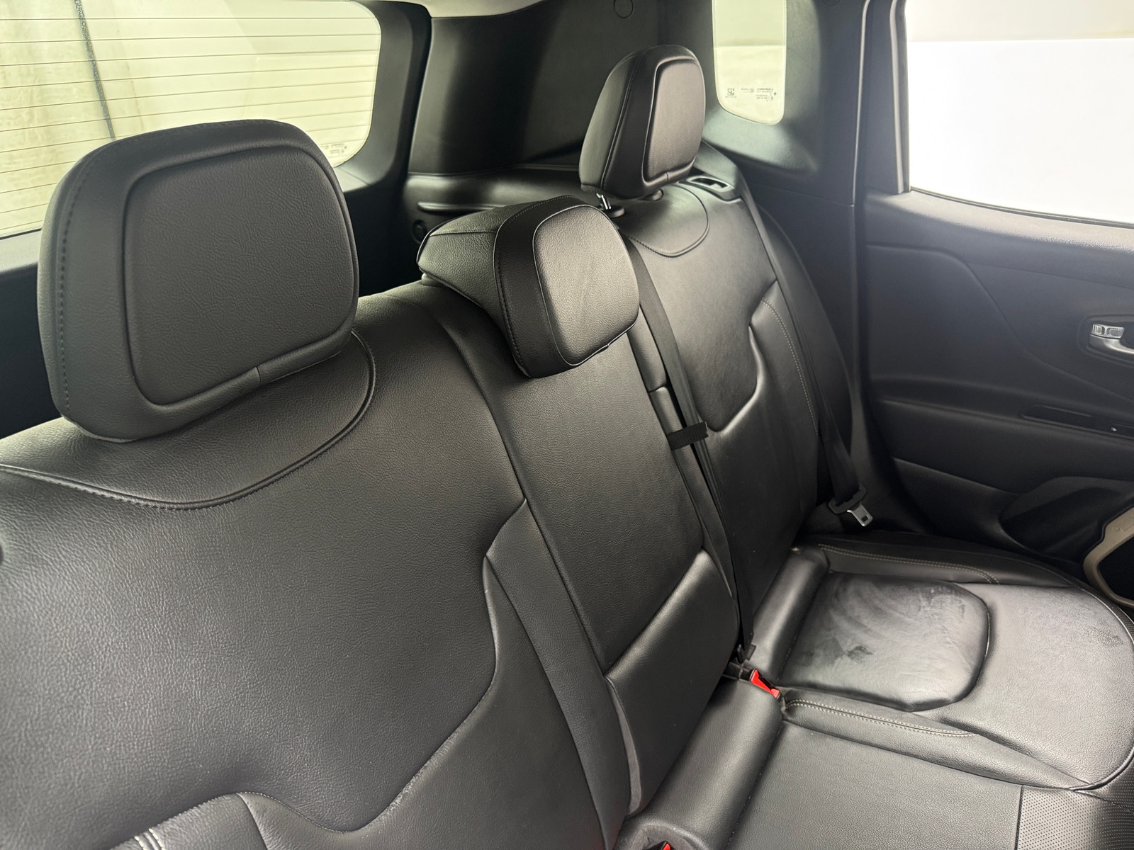 Thumbnail: 2017 Jeep Renegade - 5