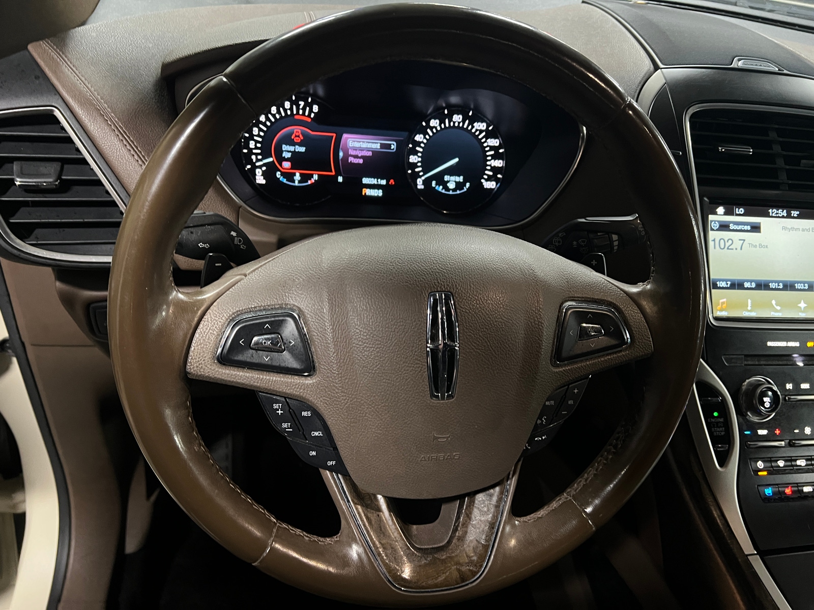 Thumbnail: 2016 Lincoln MKX - 4