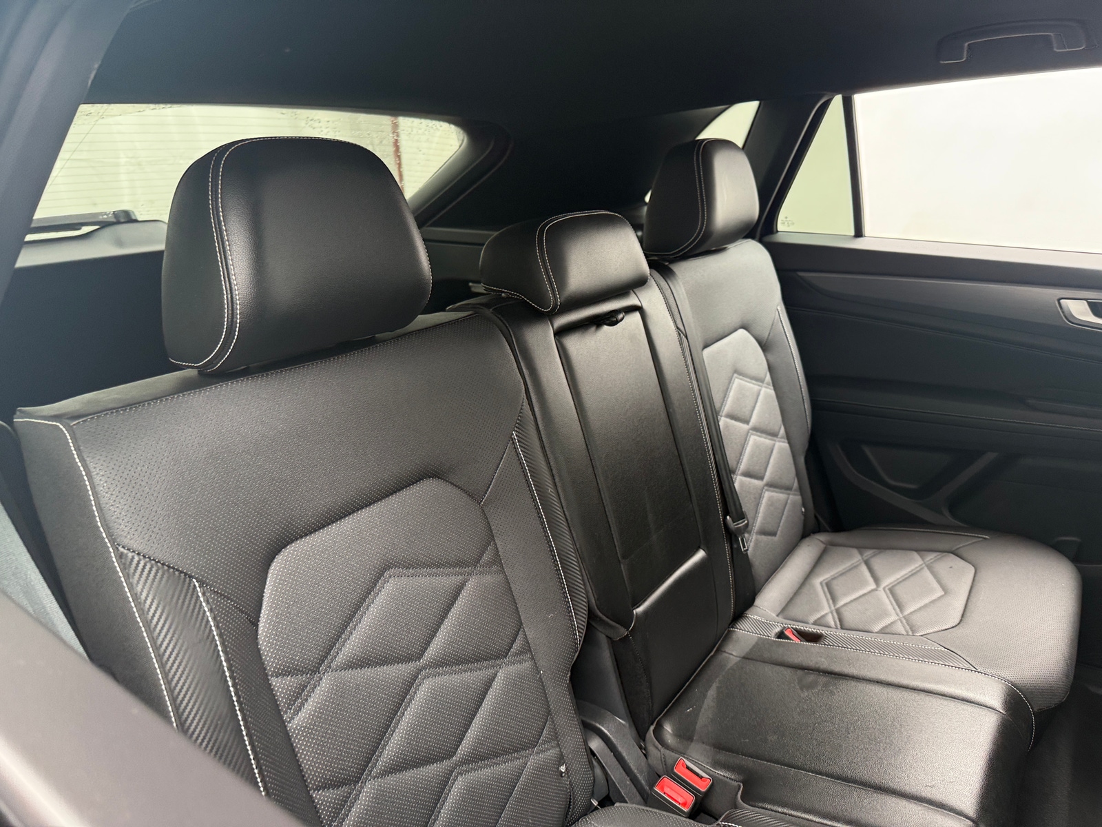 Thumbnail: 2024 Volkswagen Atlas - 5