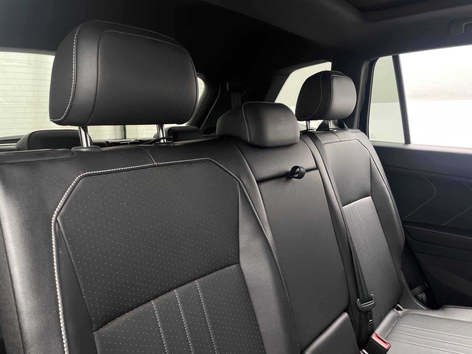 Thumbnail: 2024 Volkswagen Tiguan - 5