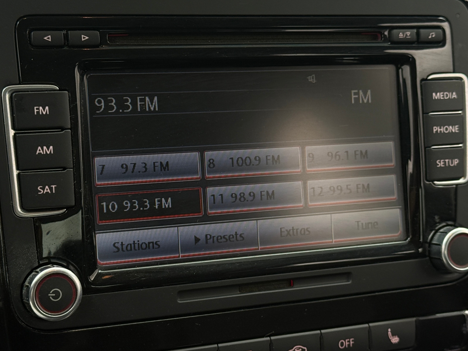 Thumbnail: 2014 Volkswagen Passat - 3