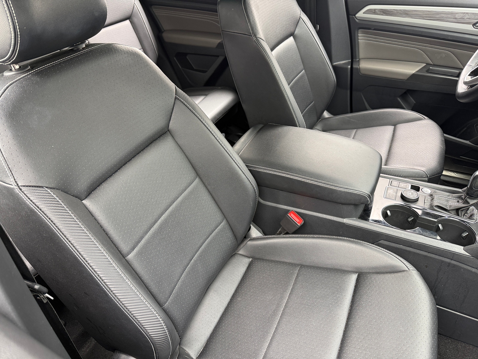 Thumbnail: 2023 Volkswagen Atlas - 2