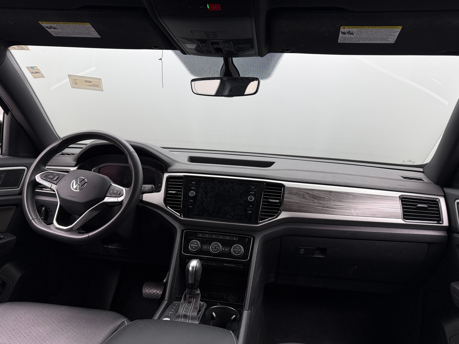 Thumbnail: 2023 Volkswagen Atlas - 3