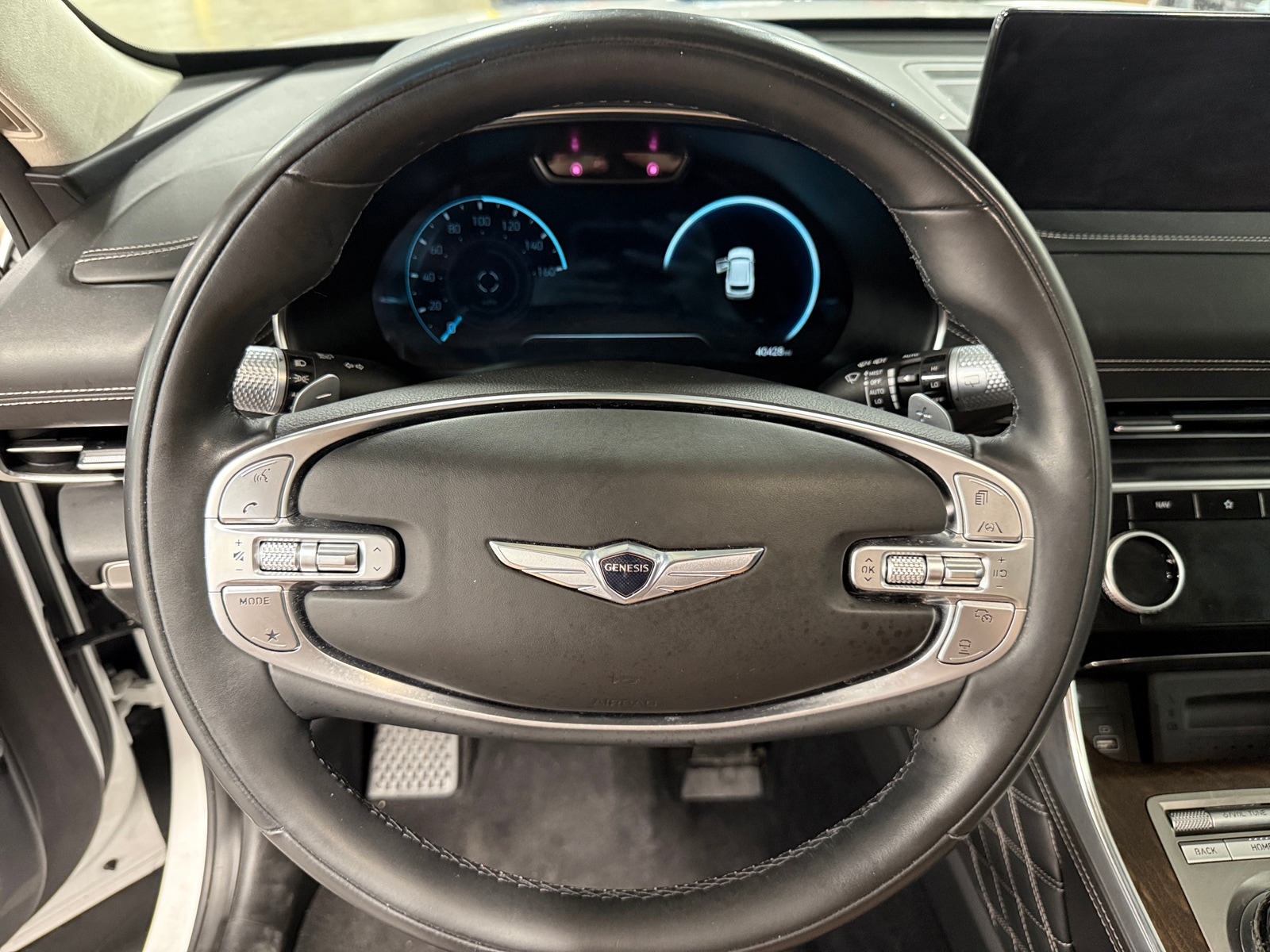 Thumbnail: 2023 Genesis GV80 - 4