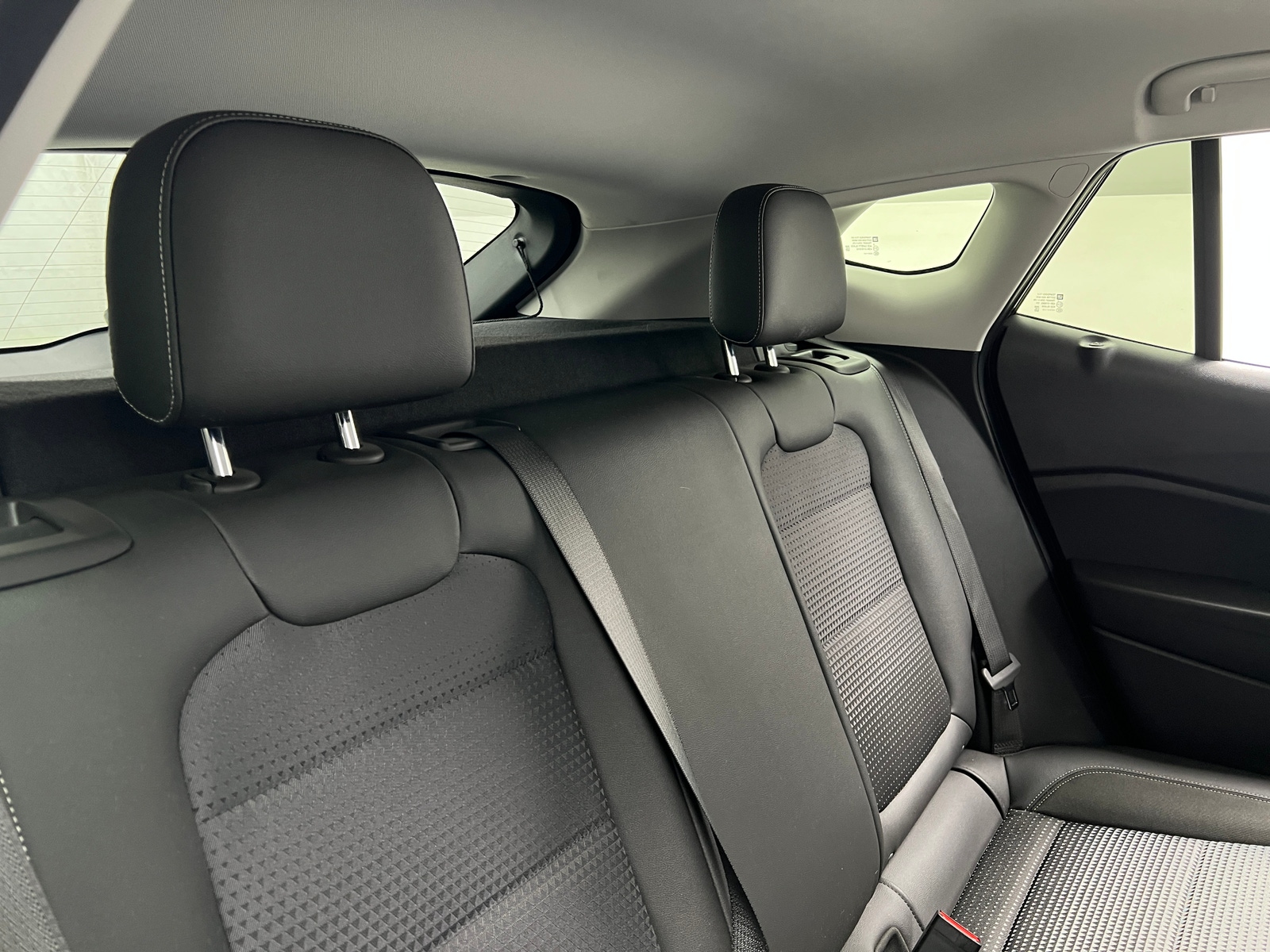 Thumbnail: 2025 Chevrolet Trax - 6