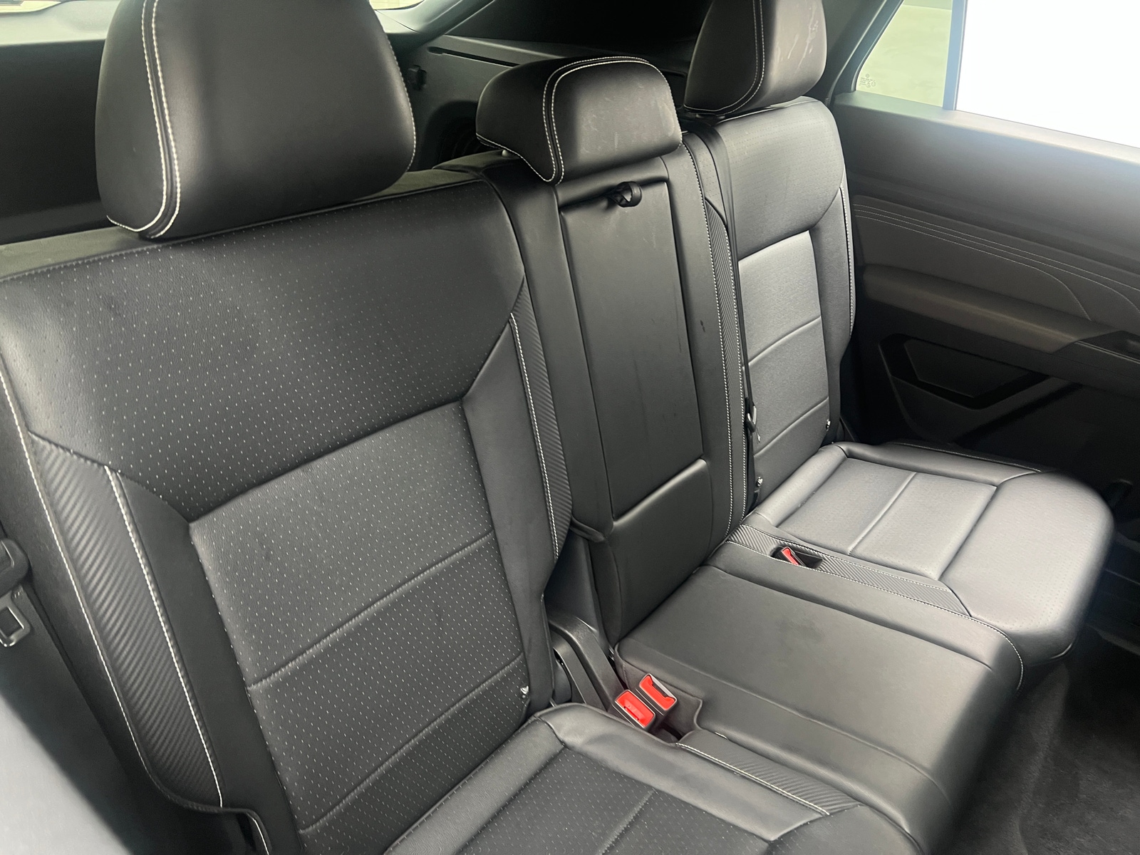 Thumbnail: 2023 Volkswagen Atlas - 5