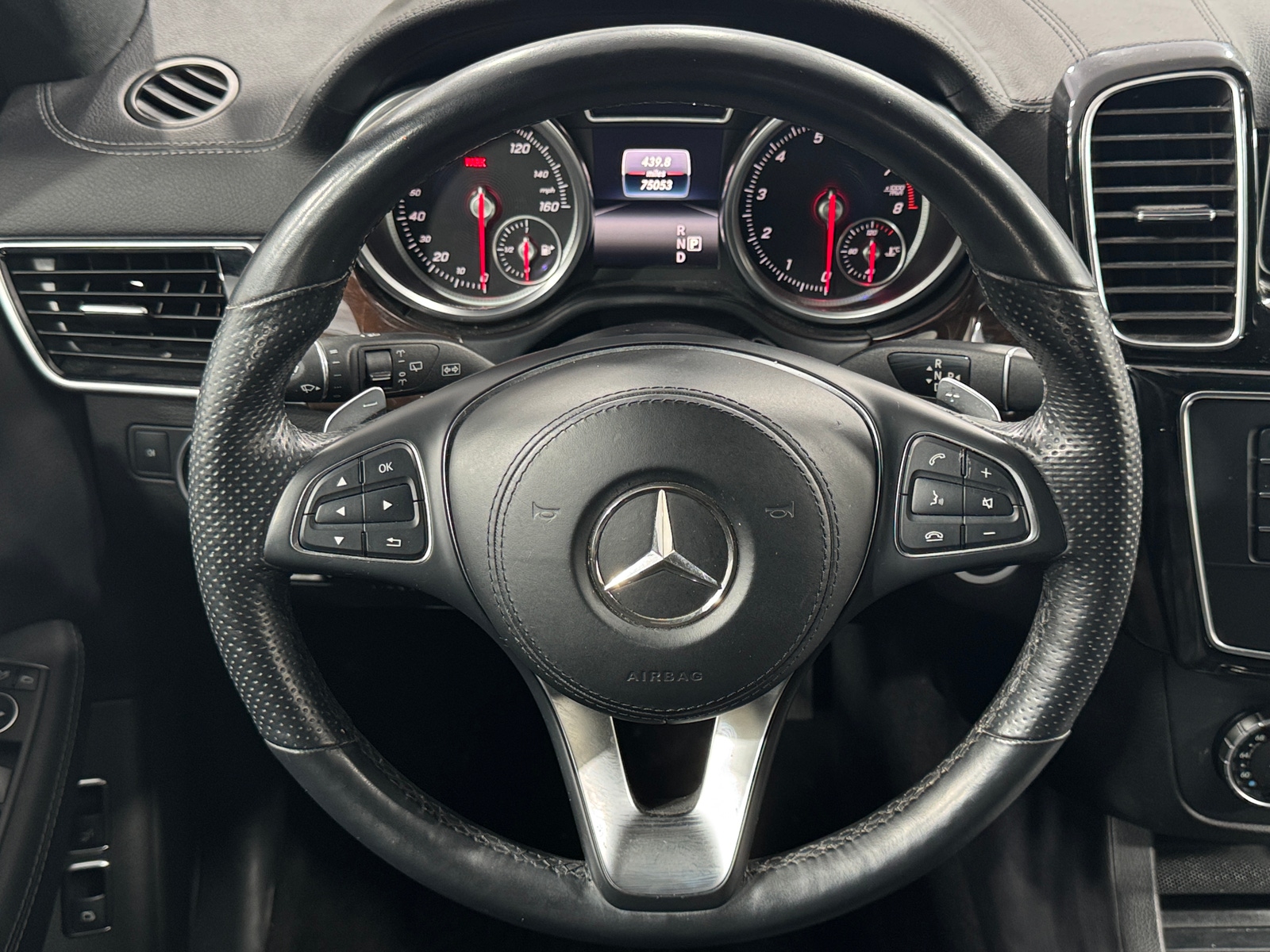 Thumbnail: 2017 Mercedes-Benz GLS - 4