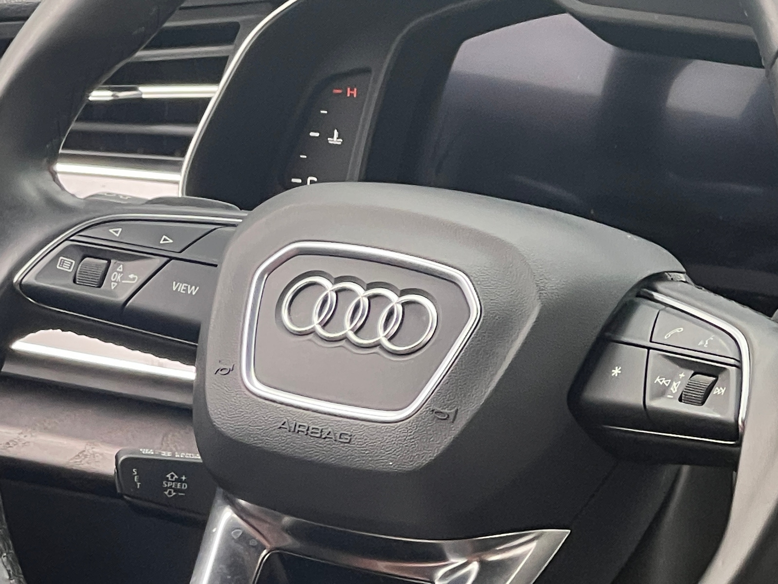 Thumbnail: 2021 Audi Q7 - 4