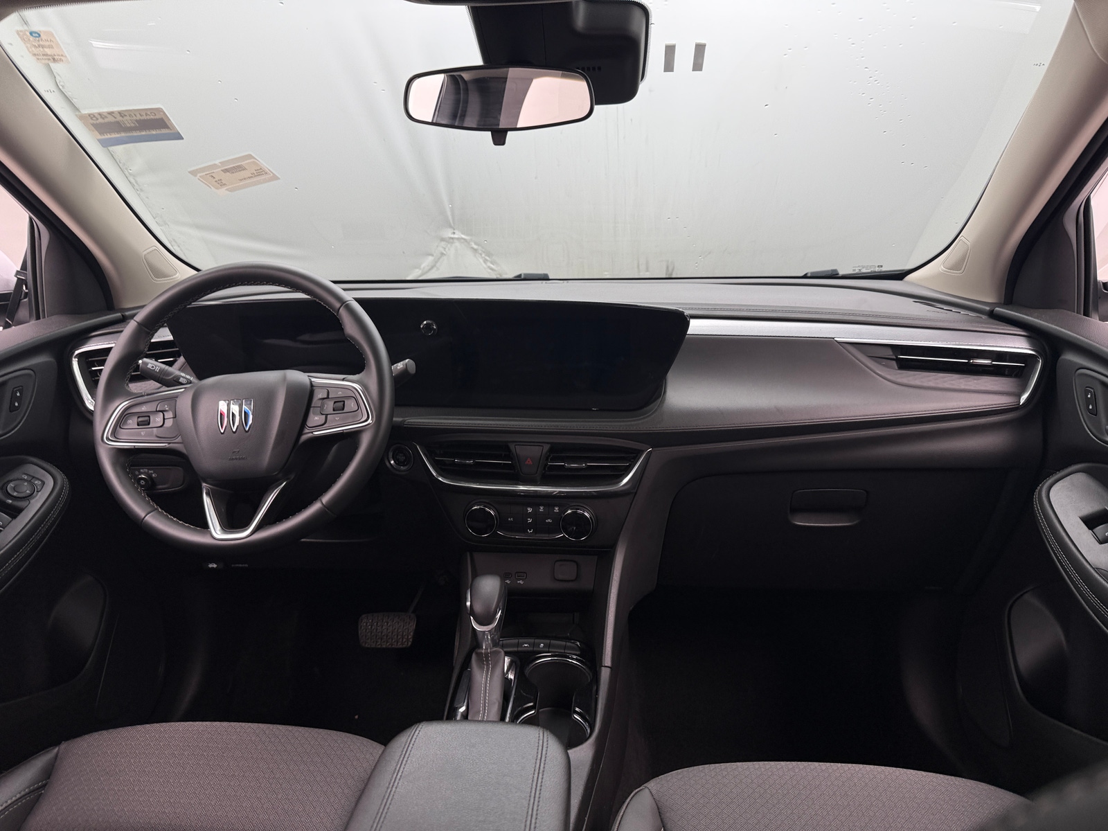 Thumbnail: 2025 Buick Encore GX - 3