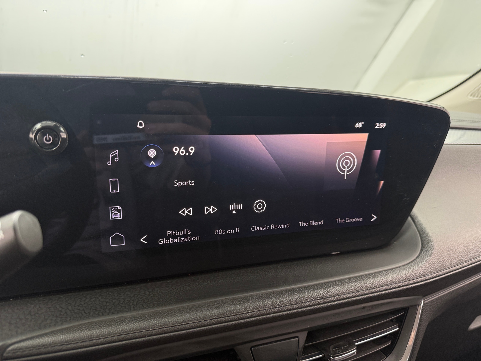 Thumbnail: 2025 Buick Encore GX - 4