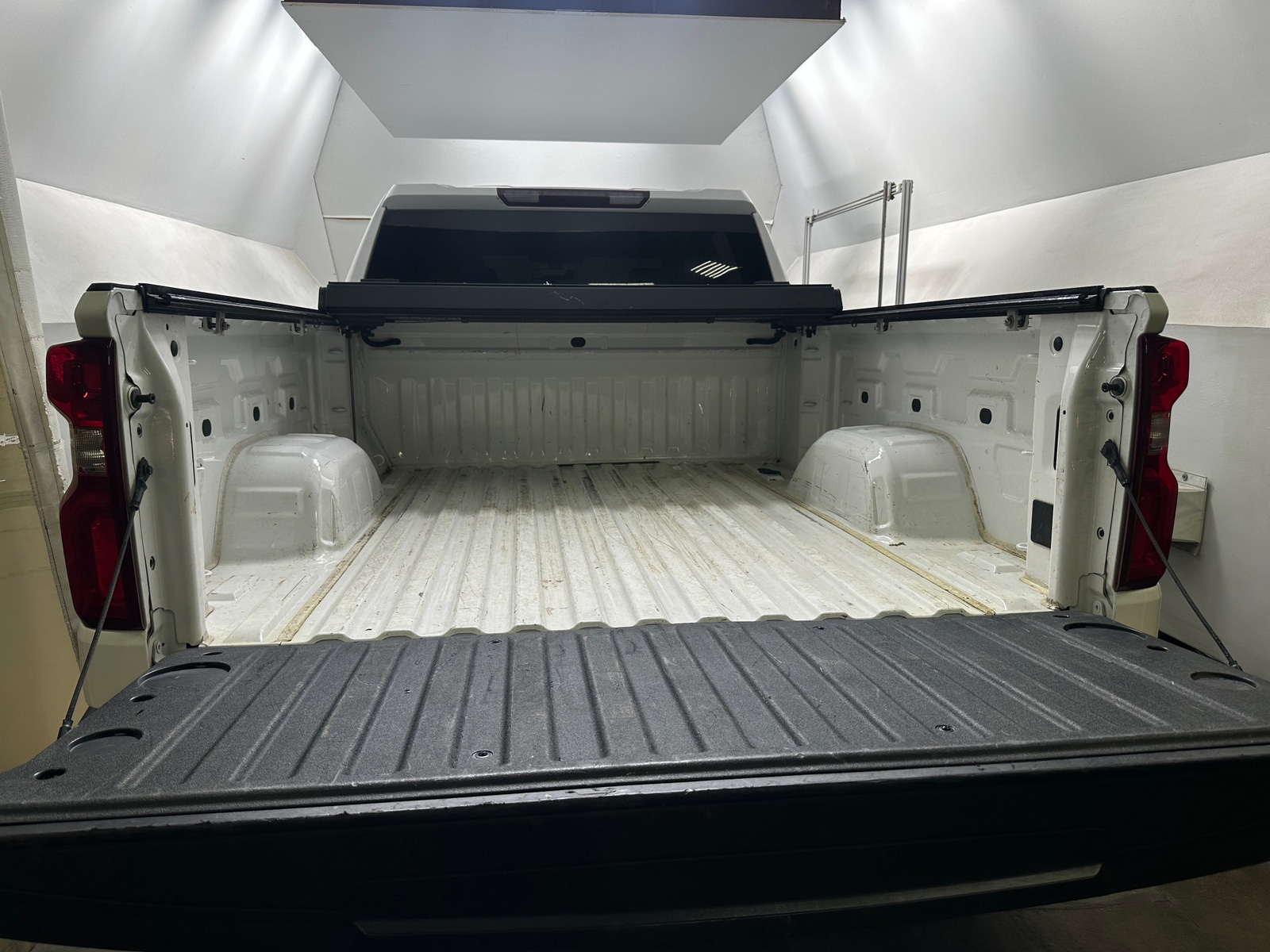 Thumbnail: 2019 Chevrolet Silverado 1500 - 7