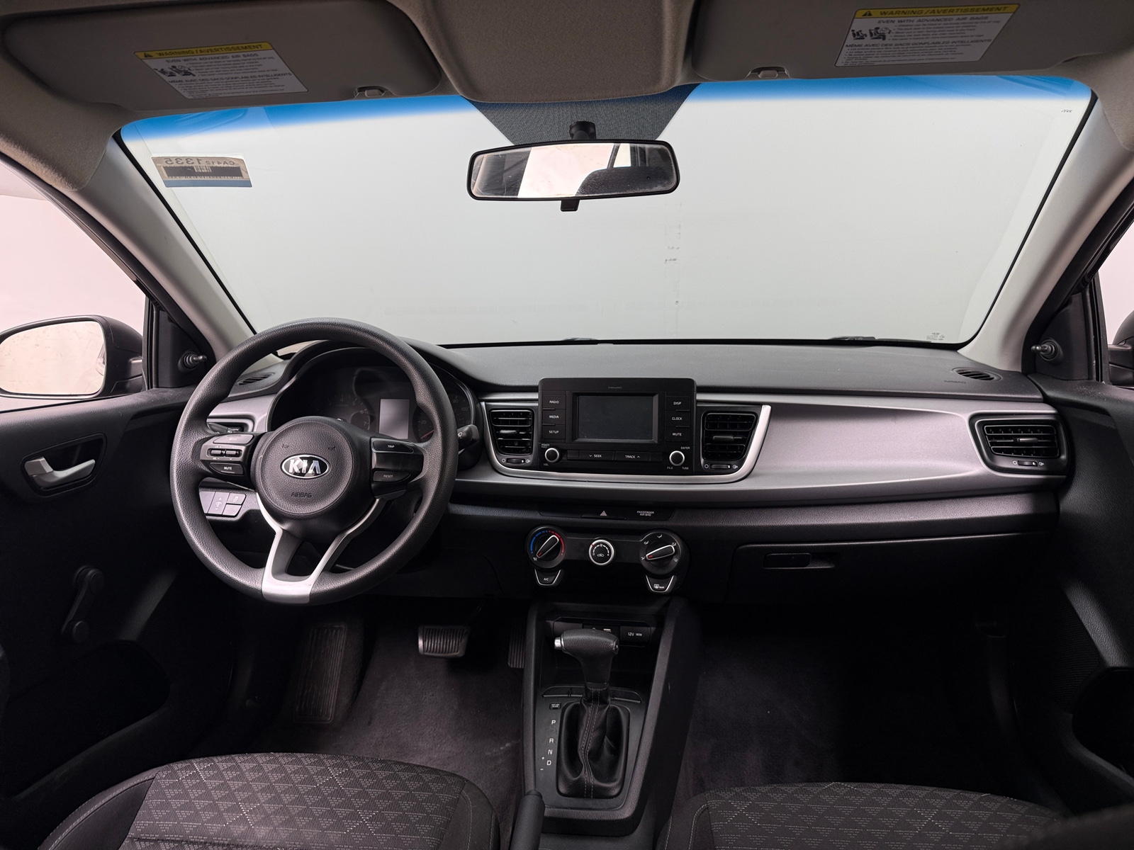 Thumbnail: 2018 Kia Rio - 3