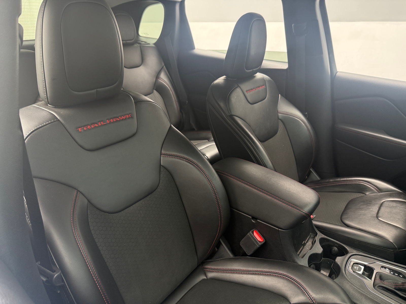 Thumbnail: 2020 Jeep Cherokee - 2