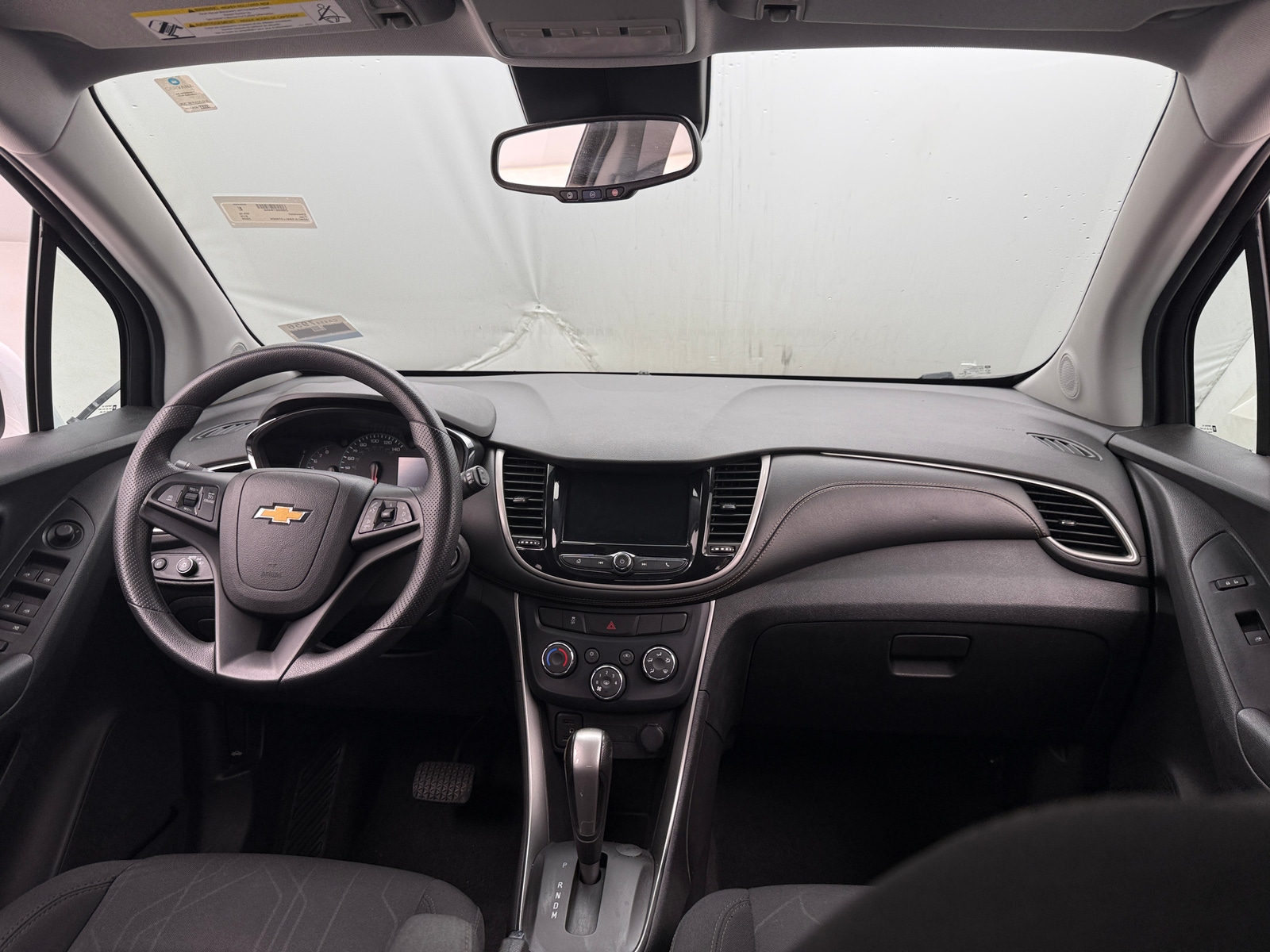 Thumbnail: 2020 Chevrolet Trax - 3