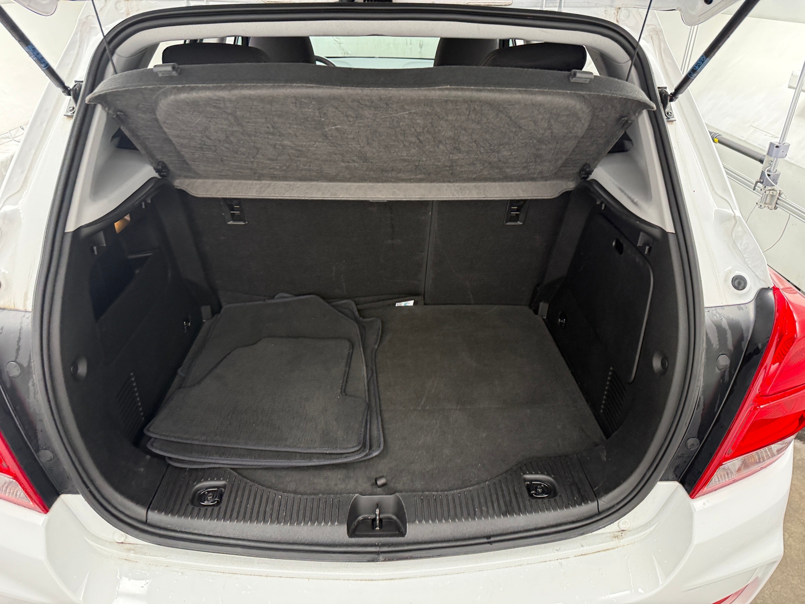 Thumbnail: 2020 Chevrolet Trax - 7