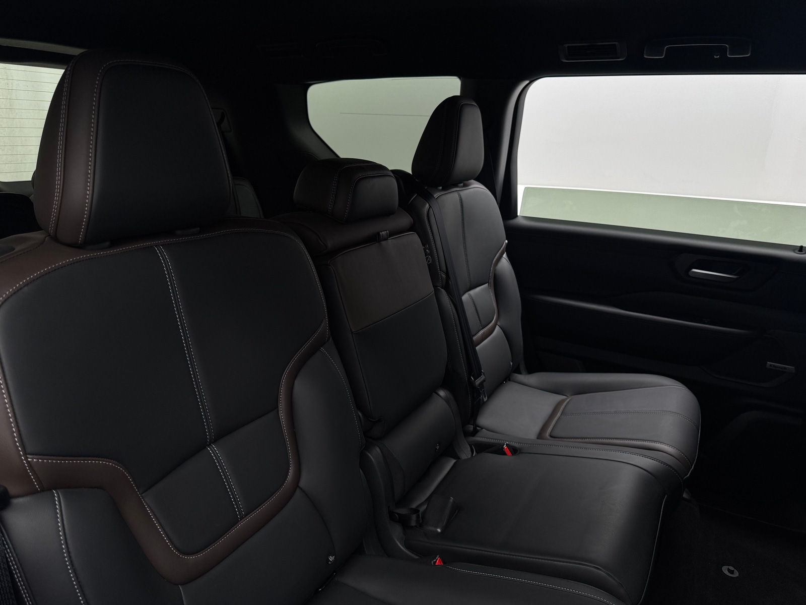 Thumbnail: 2025 Nissan Armada - 5