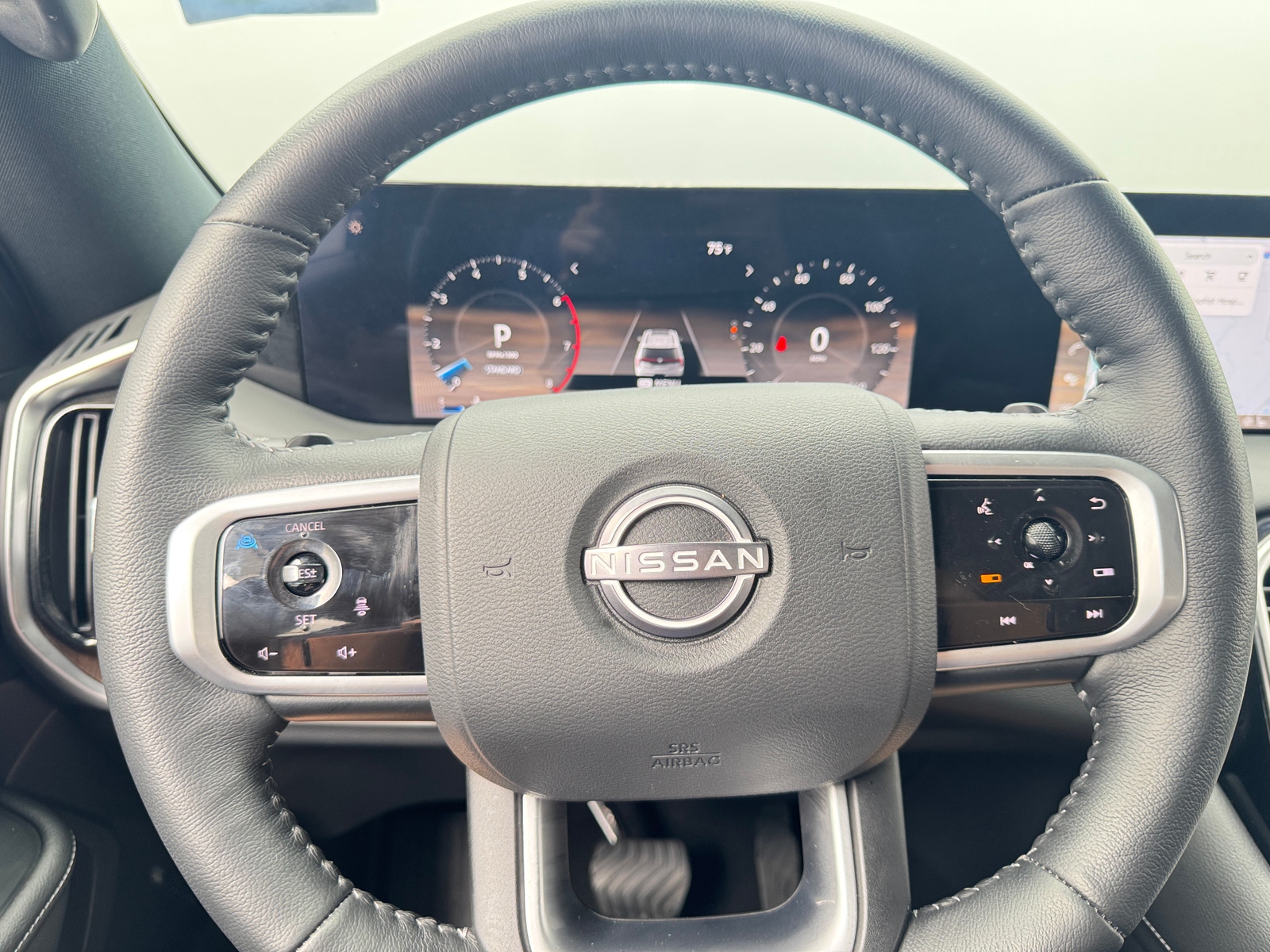 Thumbnail: 2025 Nissan Armada - 4