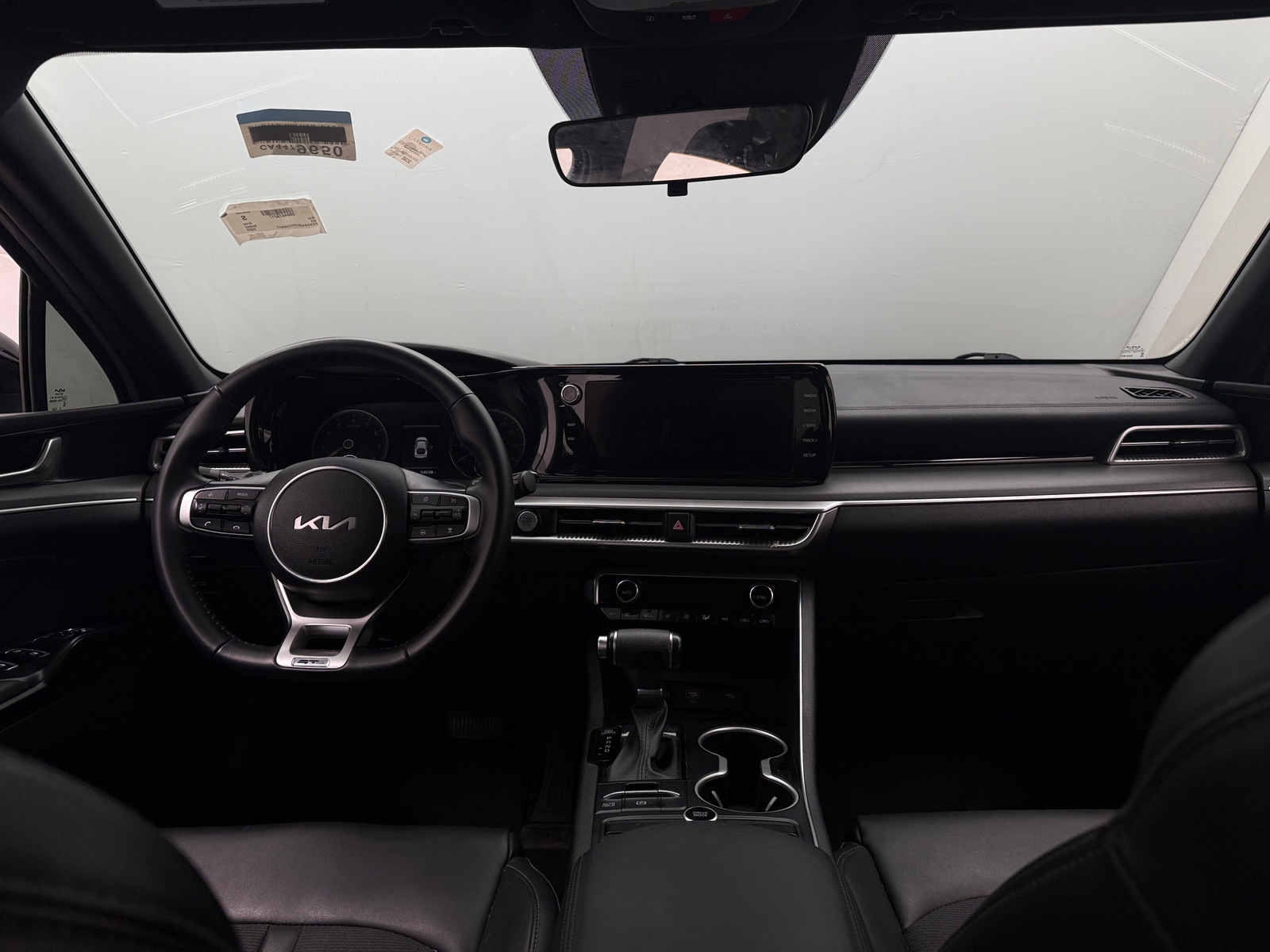 Thumbnail: 2023 Kia K5 - 2