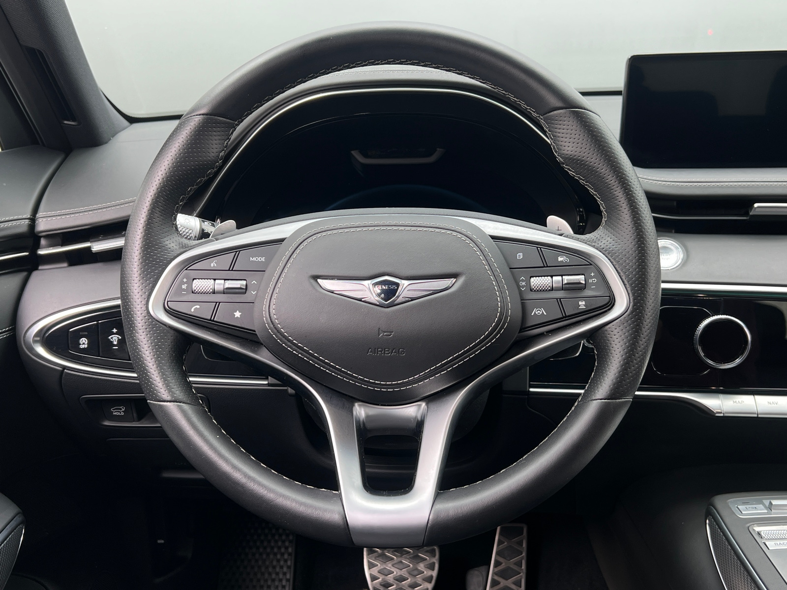 Thumbnail: 2025 Genesis GV70 - 4