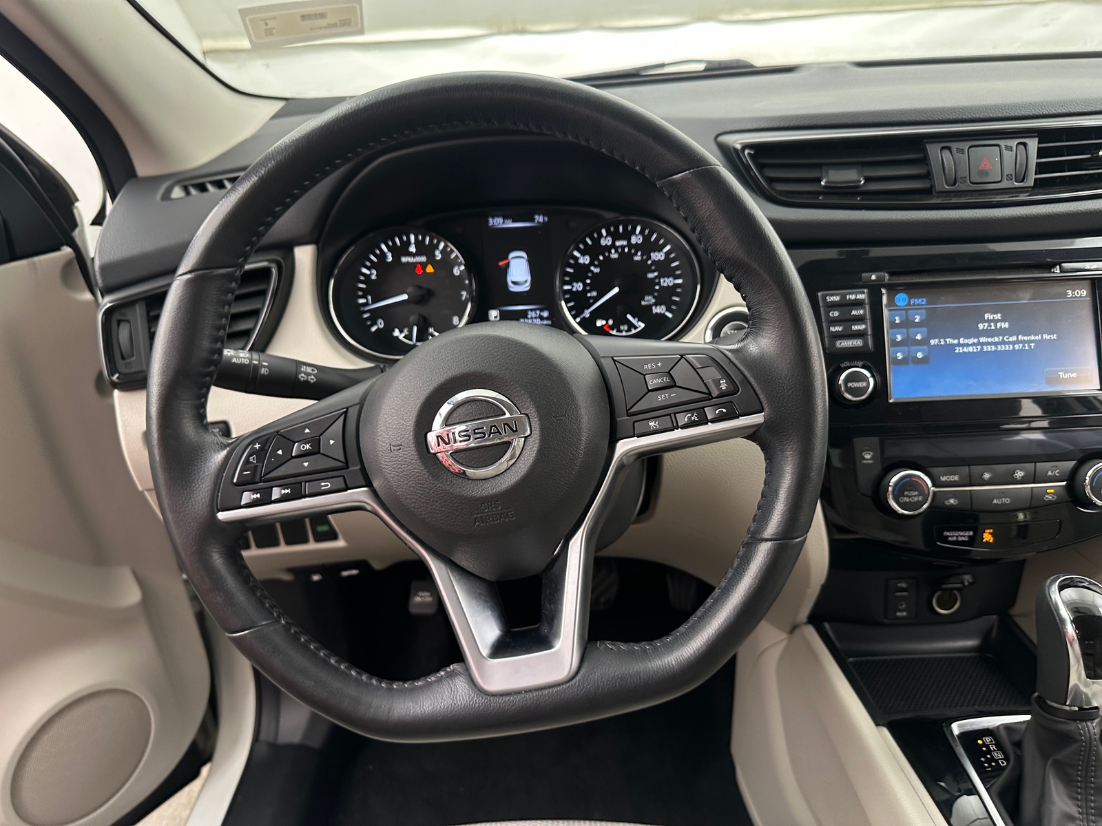 Thumbnail: 2018 Nissan Rogue Sport - 5
