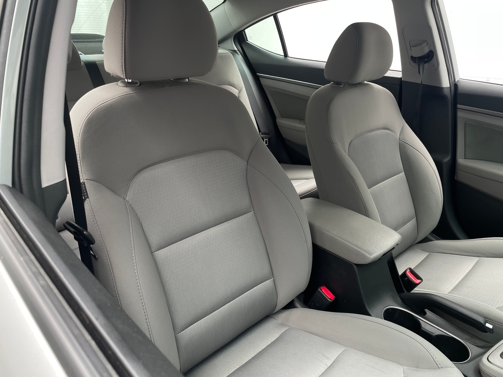 Thumbnail: 2018 Hyundai Elantra - 2