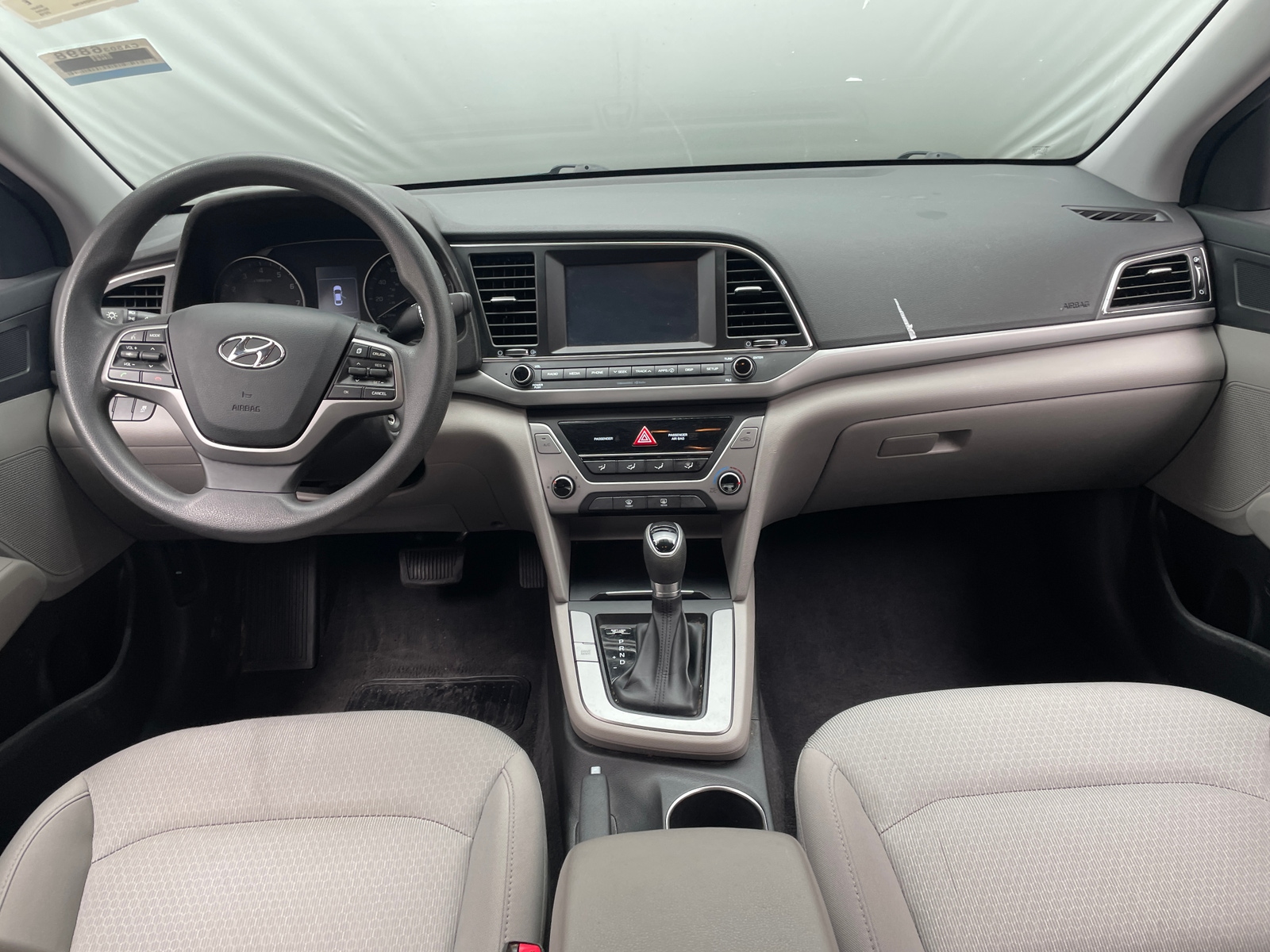 Thumbnail: 2018 Hyundai Elantra - 3