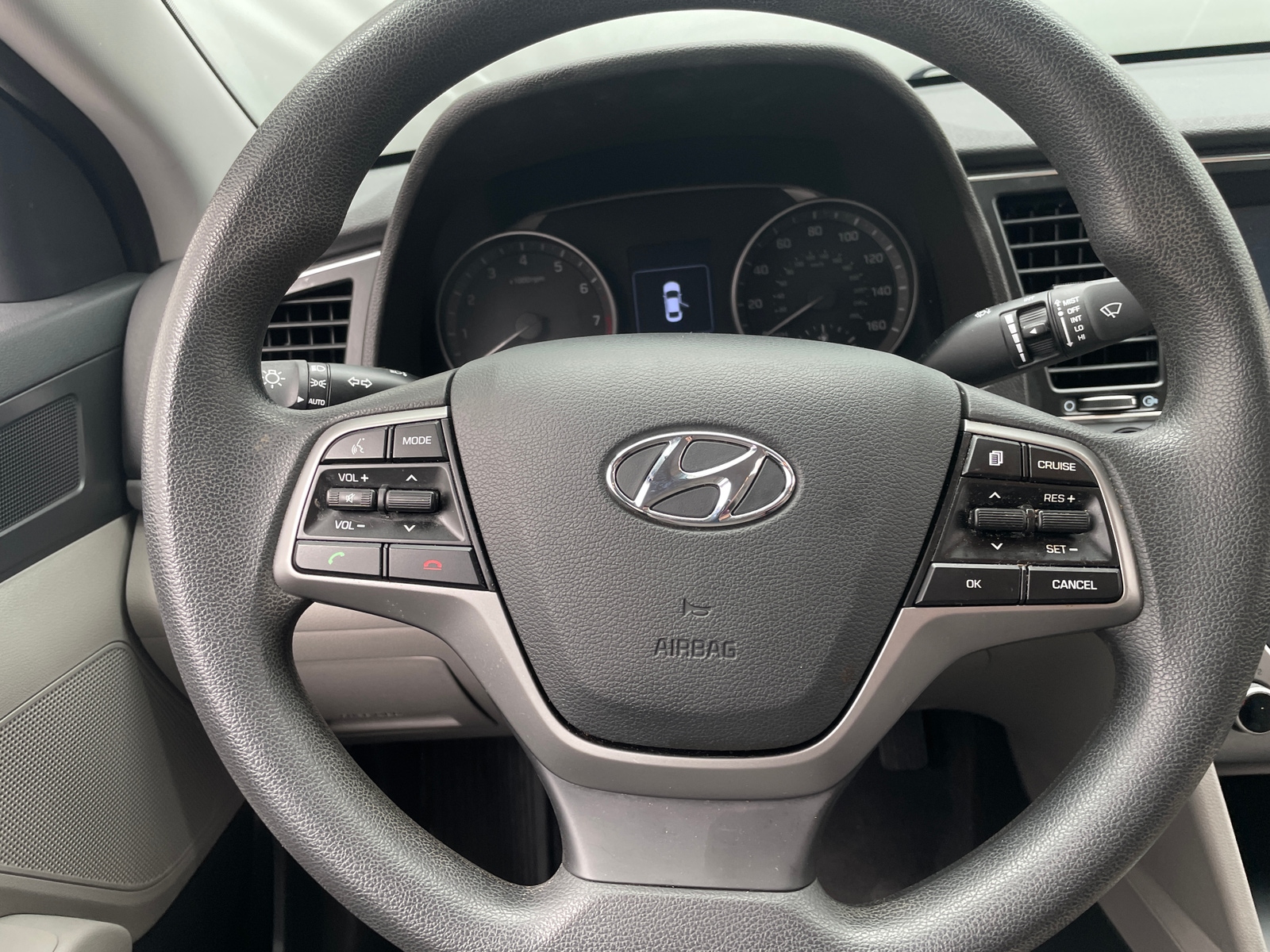 Thumbnail: 2018 Hyundai Elantra - 5