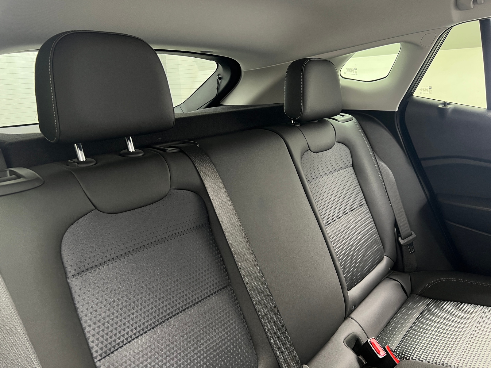 Thumbnail: 2025 Chevrolet Trax - 6