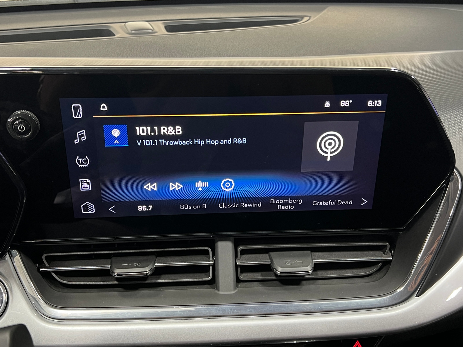 Thumbnail: 2025 Chevrolet Trax - 4